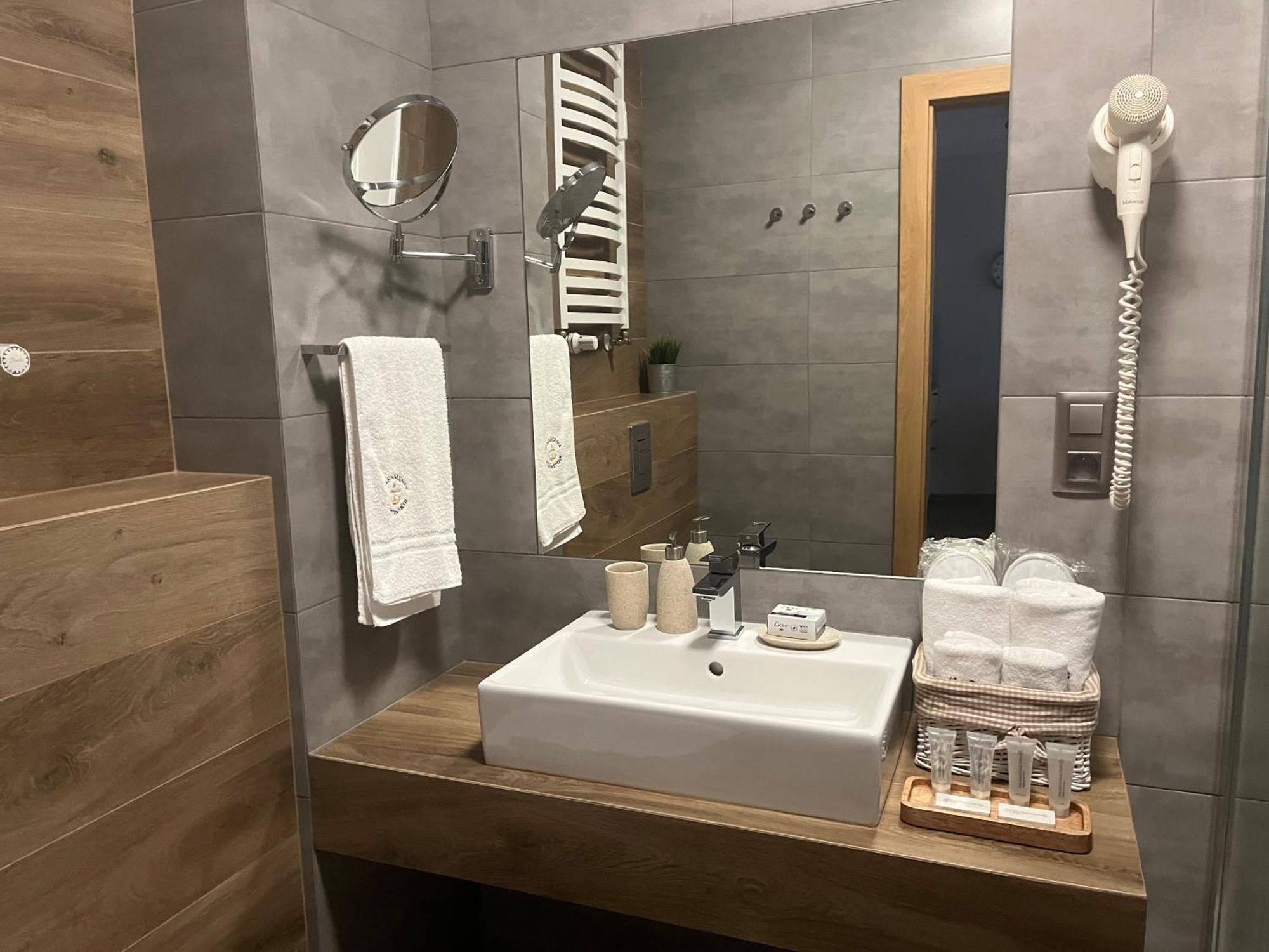 Apartamenty Kapitanskie Blizej Morza โควอบเซก ภายนอก รูปภาพ