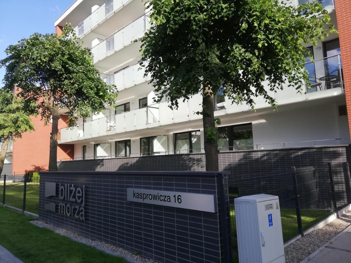 Apartamenty Kapitanskie Blizej Morza โควอบเซก ภายนอก รูปภาพ